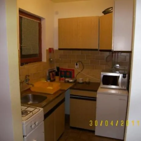 Zlatko Apartman Prvić Luka